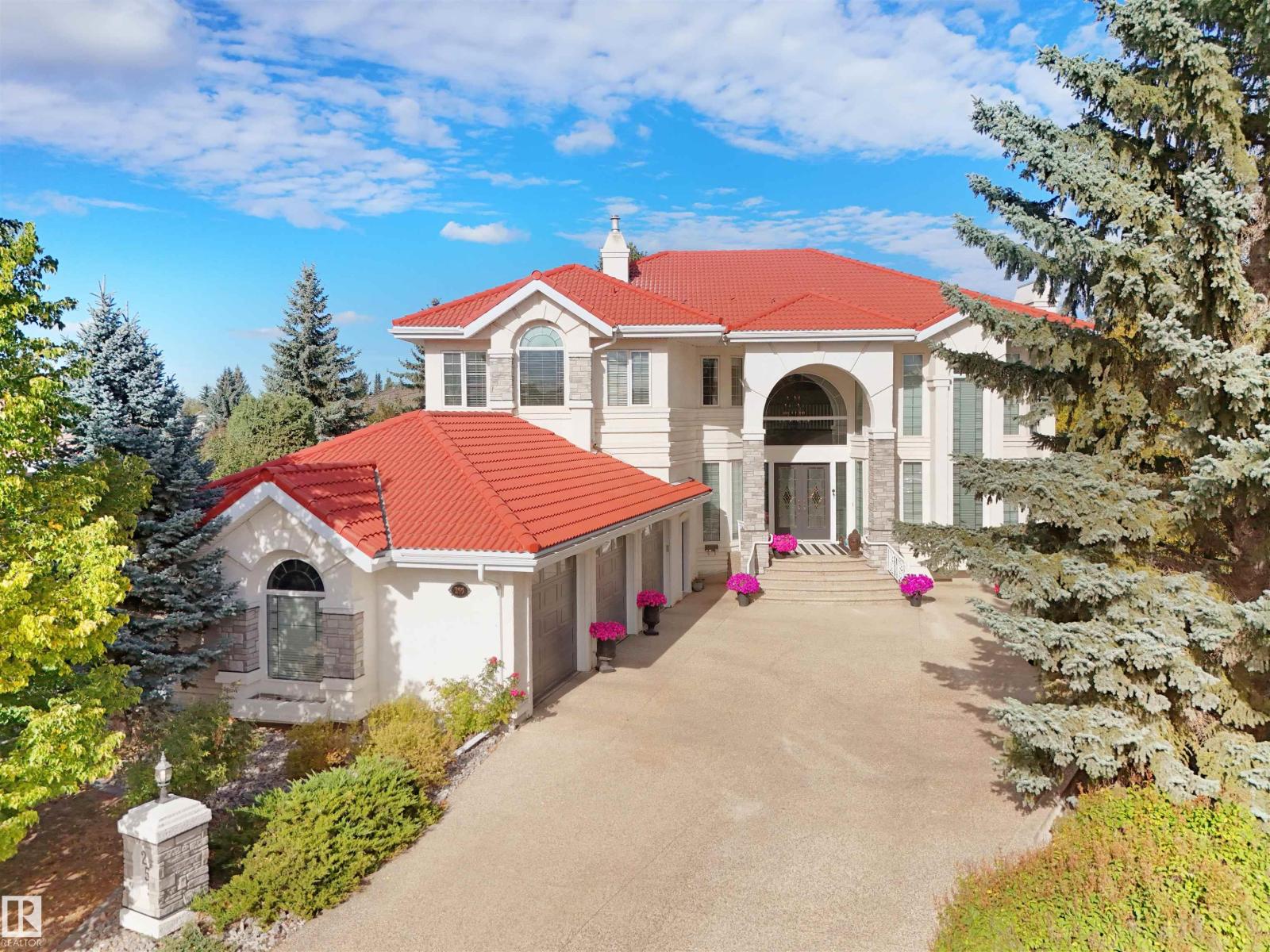 255 Wilson Ln NW, Edmonton, AB T6M 2K8