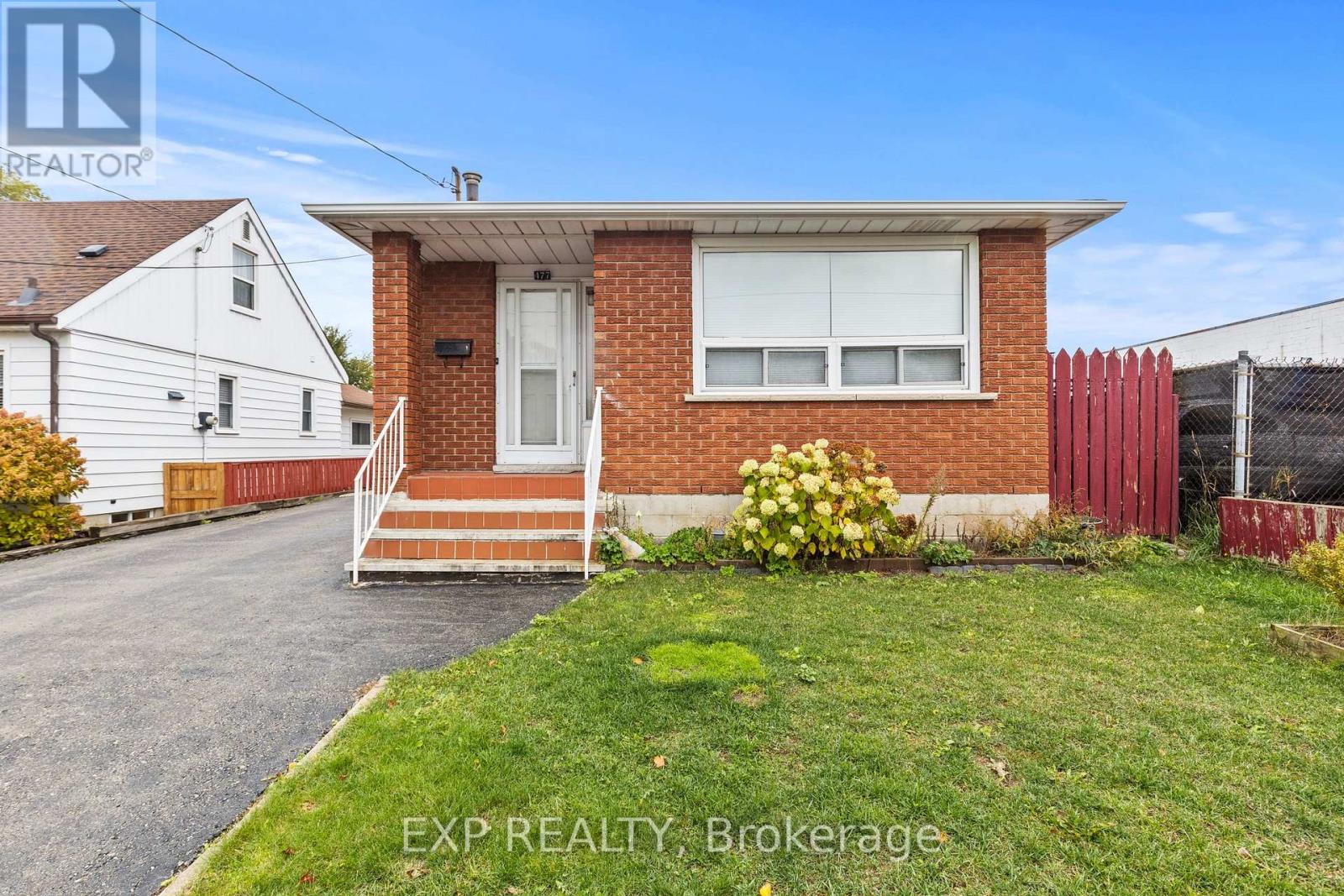 477 E 38th St, Hamilton, ON L8V 4G7
