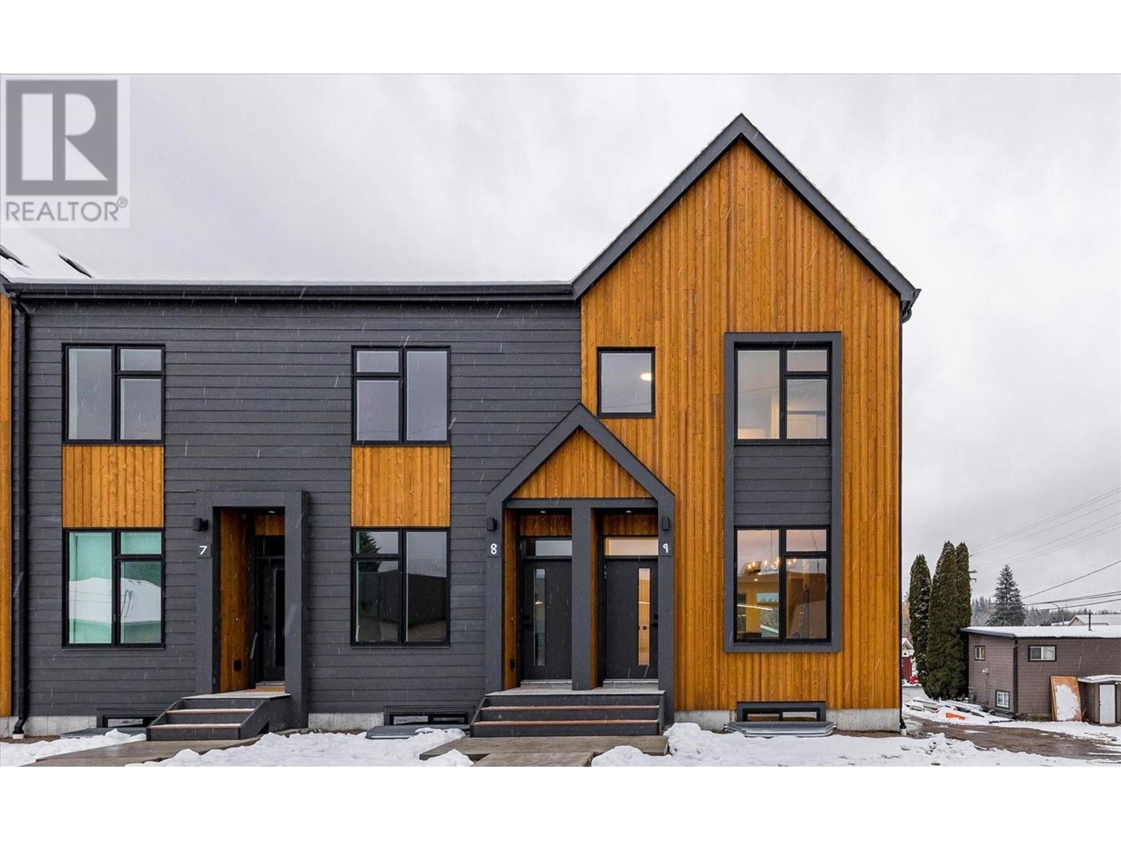 416 Humbert Street Unit 5, Revelstoke, BC V0E 2S1