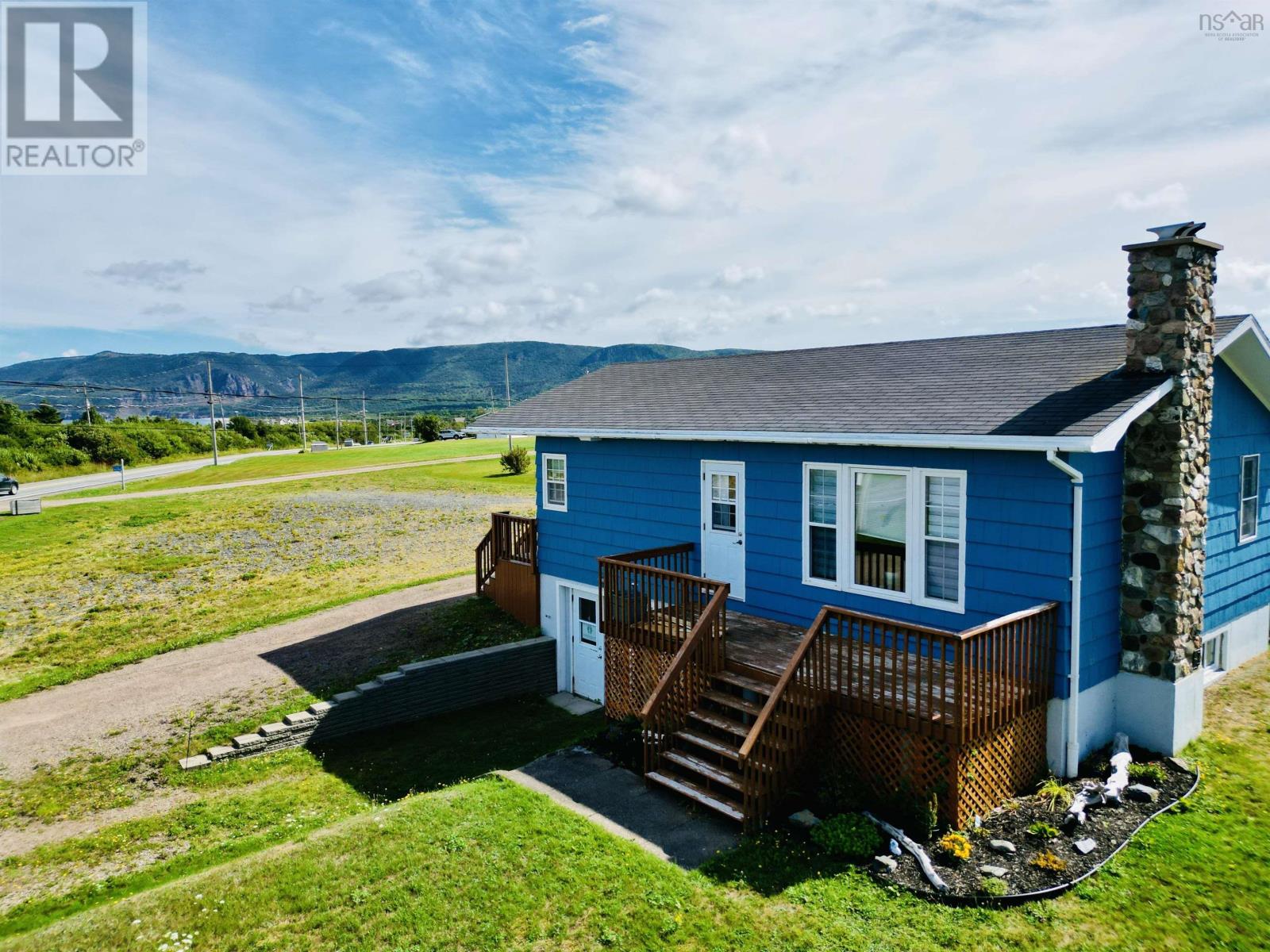 15776 Cabot Trail Rd, Chticamp, NS B0E 1H0
