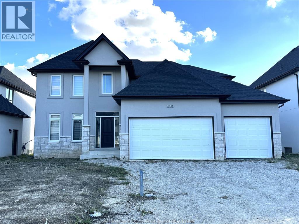 219 Cowan Ct, Amherstburg, ON N9V 0G9
