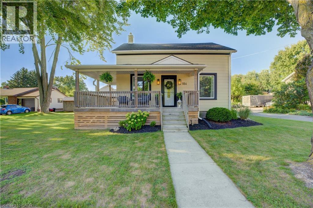 554 Huron St, New Hamburg, ON N3A 1J3