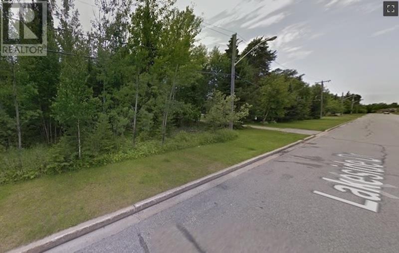 120 Lakeside Dr, Dryden, ON P8N 3H3