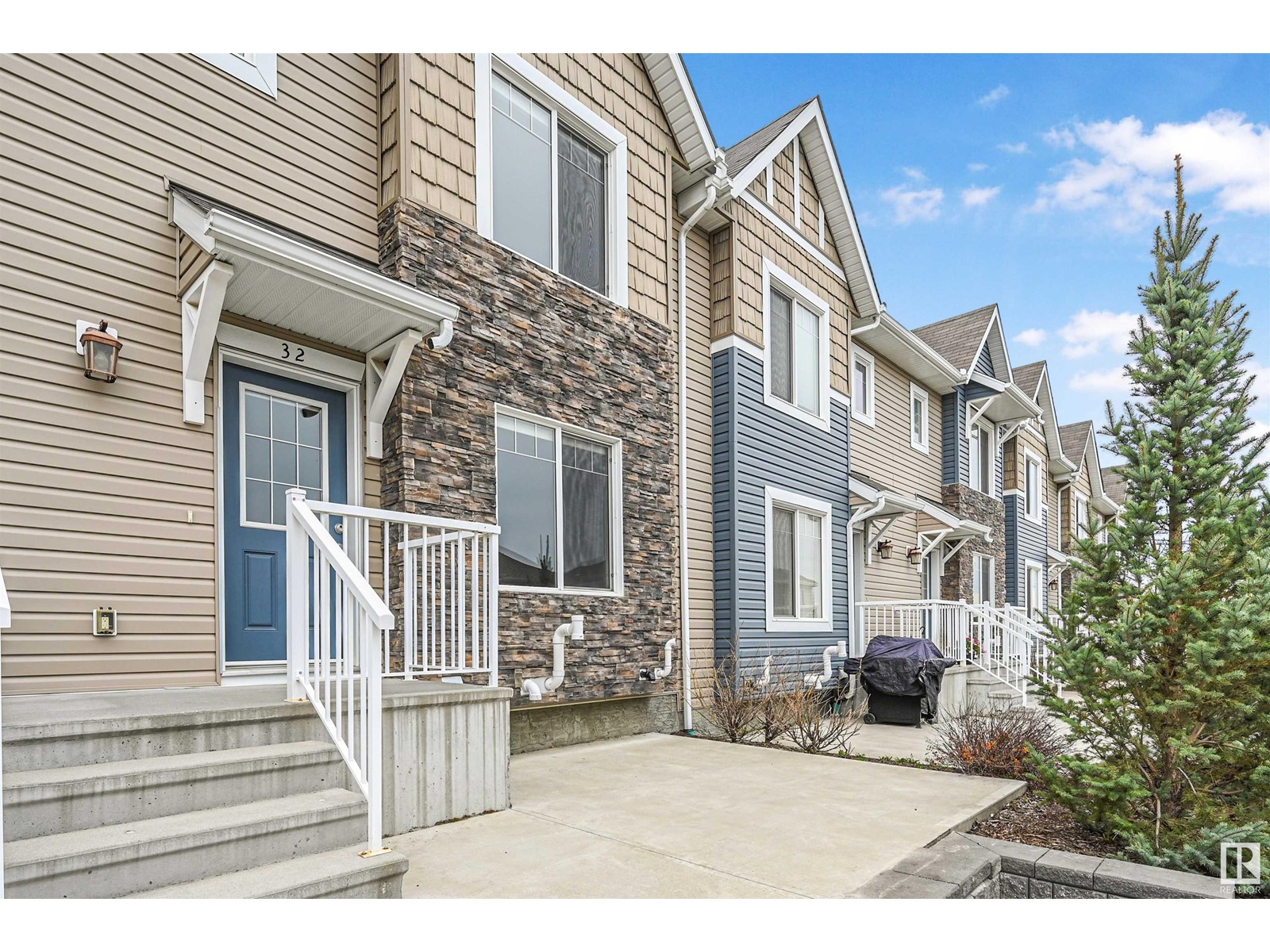 2922 Maple Way Northwest #32, Edmonton, AB T6T 1A5