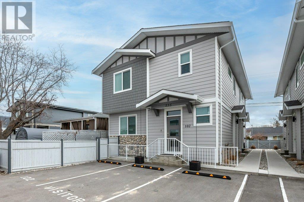 535 Westminster Avenue W Unit 102, Penticton, BC V2A 1K4