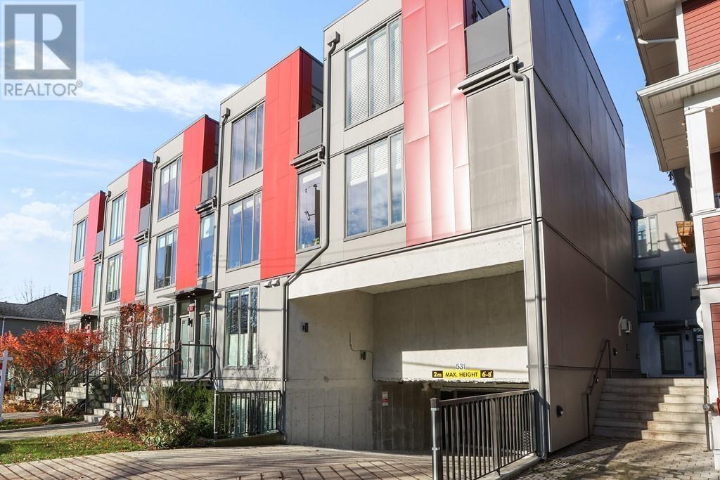 531 E 16th Avenue Unit 8, Vancouver, BC V5T 2V1