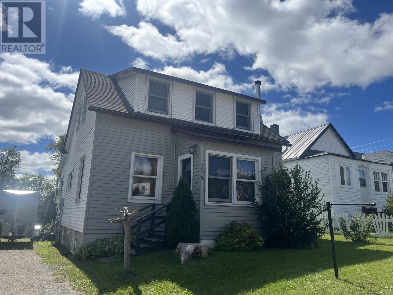 116 Fifth St, Nipigon, ON P0T 2J0