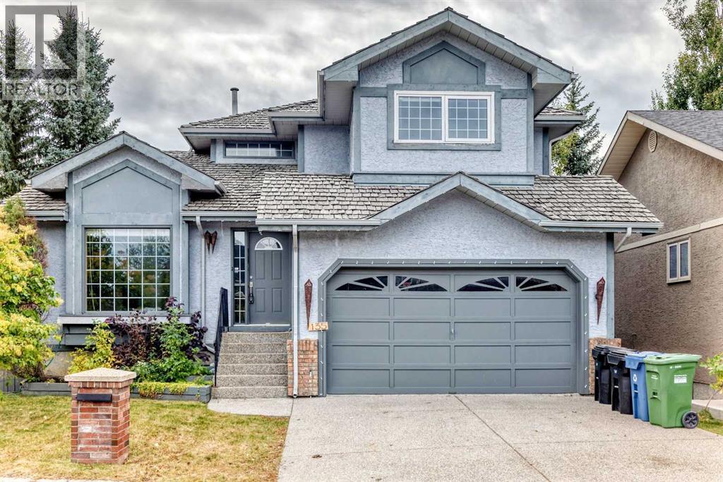 135 Canterbury Ct SW, Calgary, AB T2W 6C1