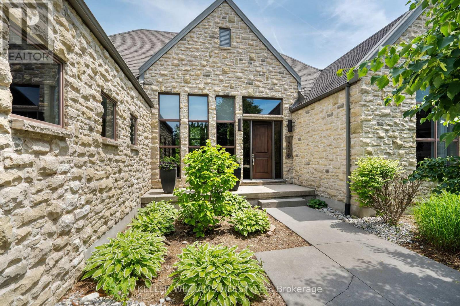 649 Valleystream Walk, London North North R, ON N6G 3X8