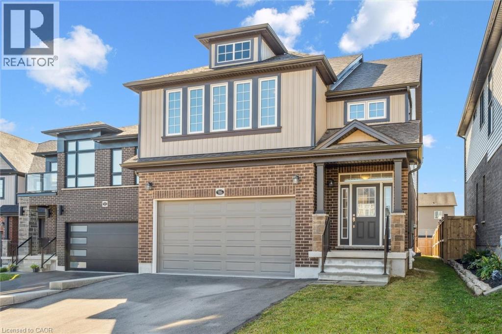916 Valencia Ct, Kitchener, ON N2R 0R5