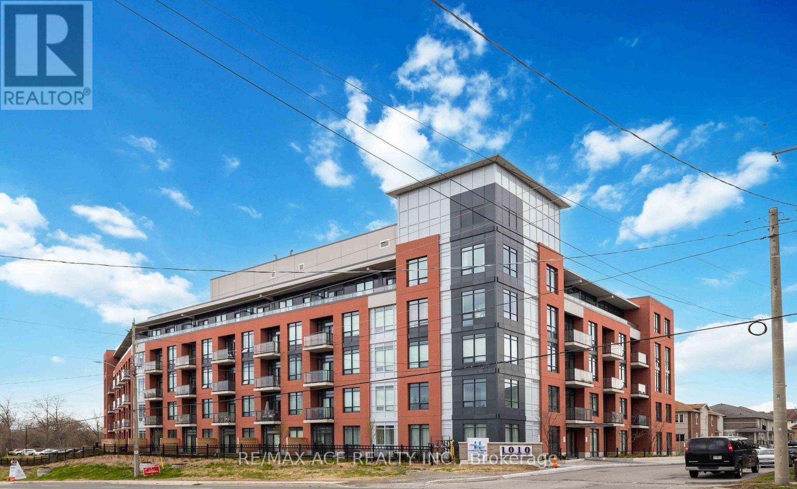 204 1010 Dundas St E, Whitby, ON L1N 2K2