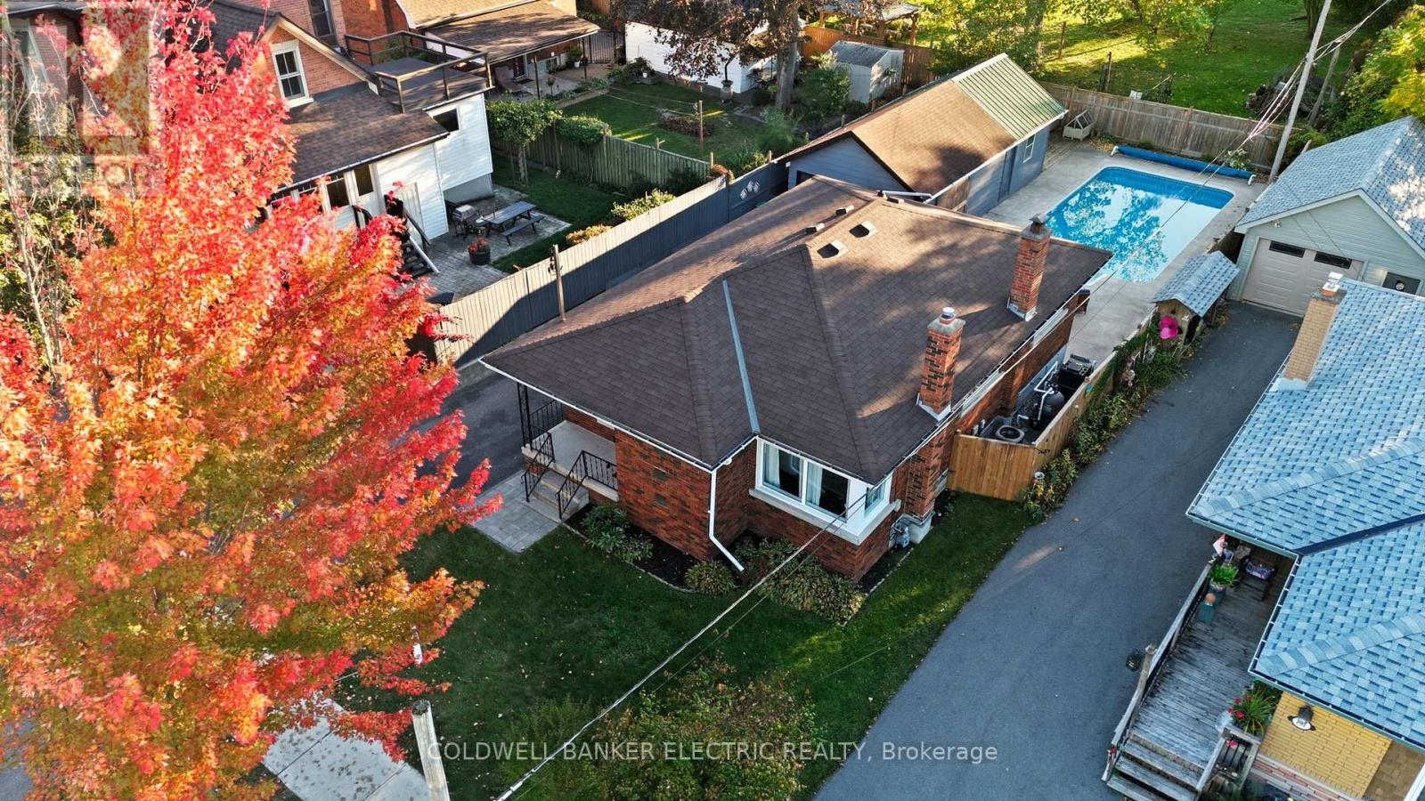 193 Benson Ave Ward 5 Ave, Peterborough, ON K9H 5Y6
