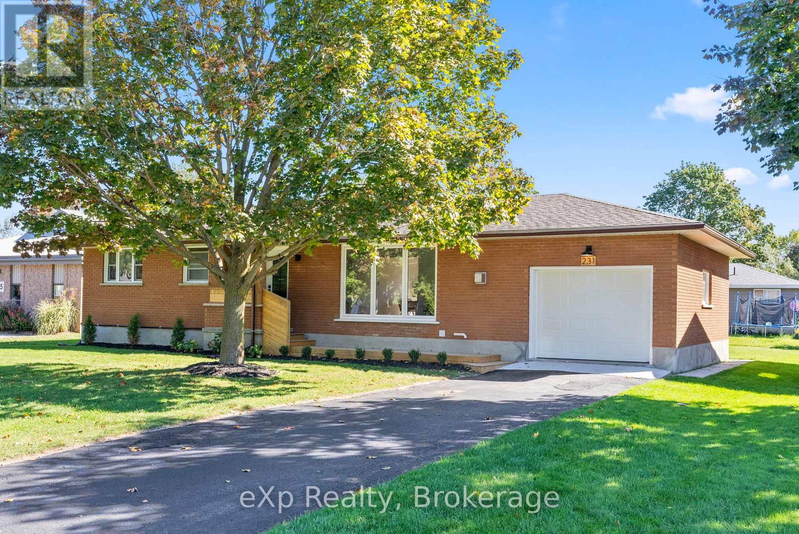 231 St George St, West Perth, ON N0K 1N0