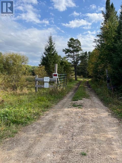 121 Proudfoot Rd, Kearney, ON P0A 1Z0