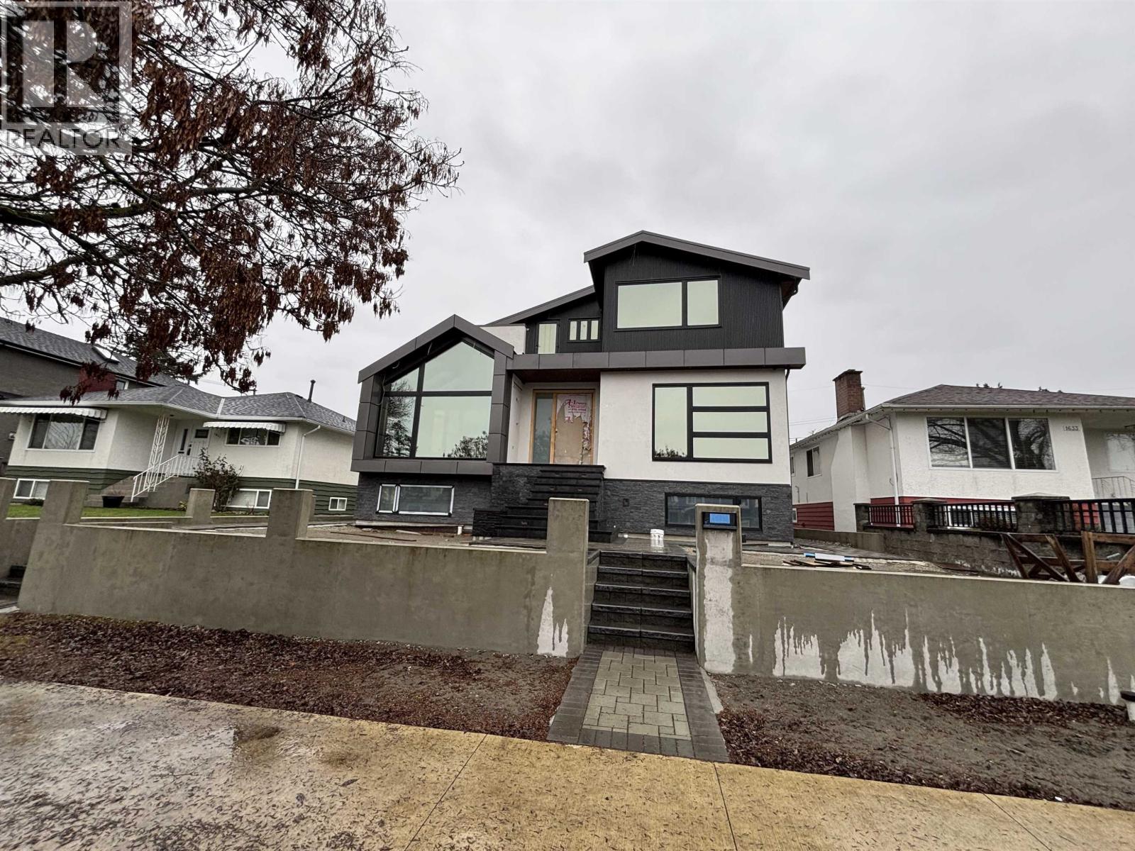 1629 E 59th Ave, Vancouver, BC V5P 2G8