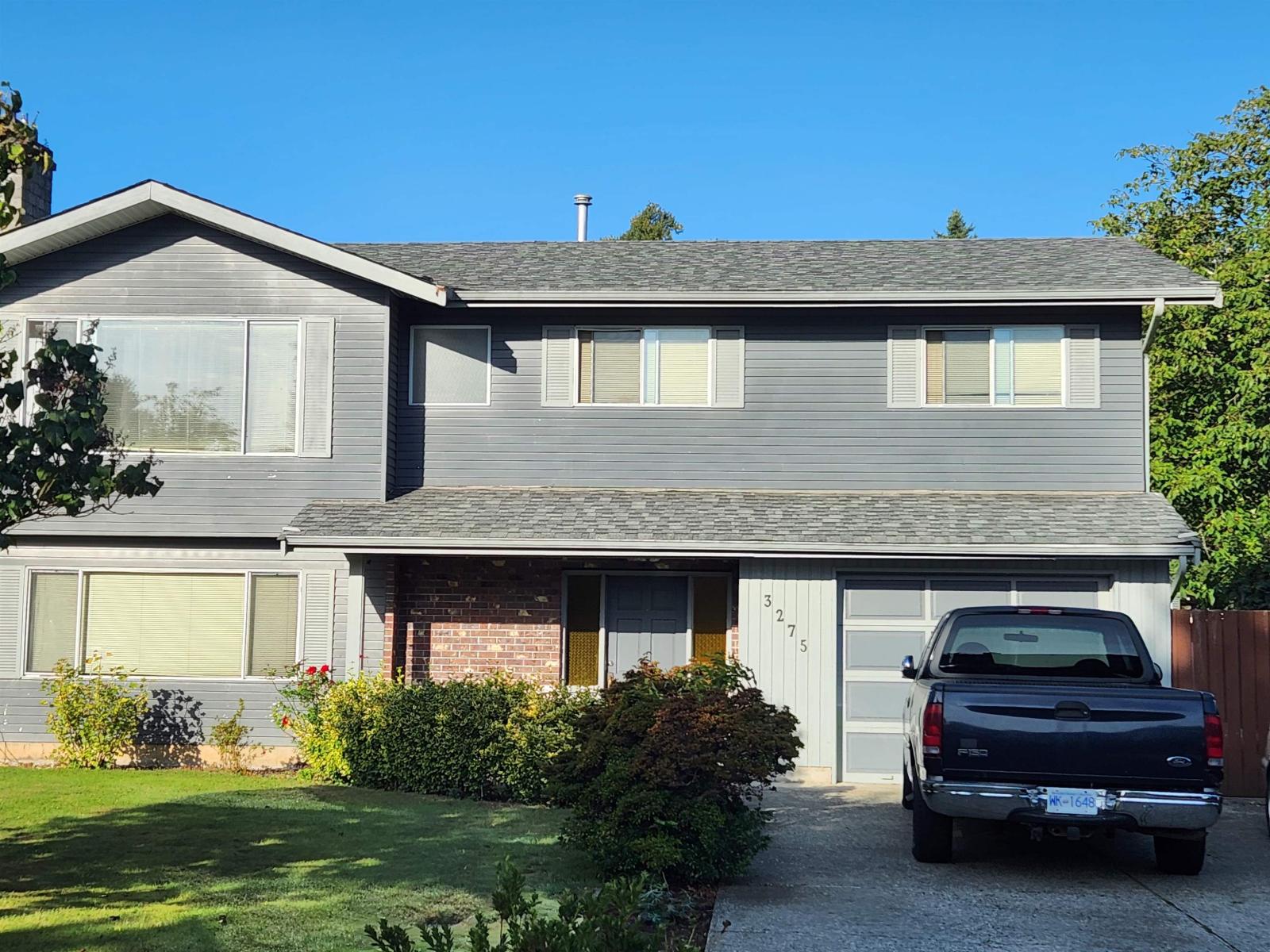 3275 Jervis Cres, Abbotsford, BC V2T 4R8