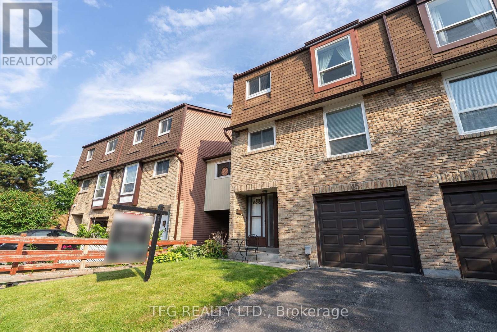 45 222 Pearson St, Oshawa, ON L1G 7C6