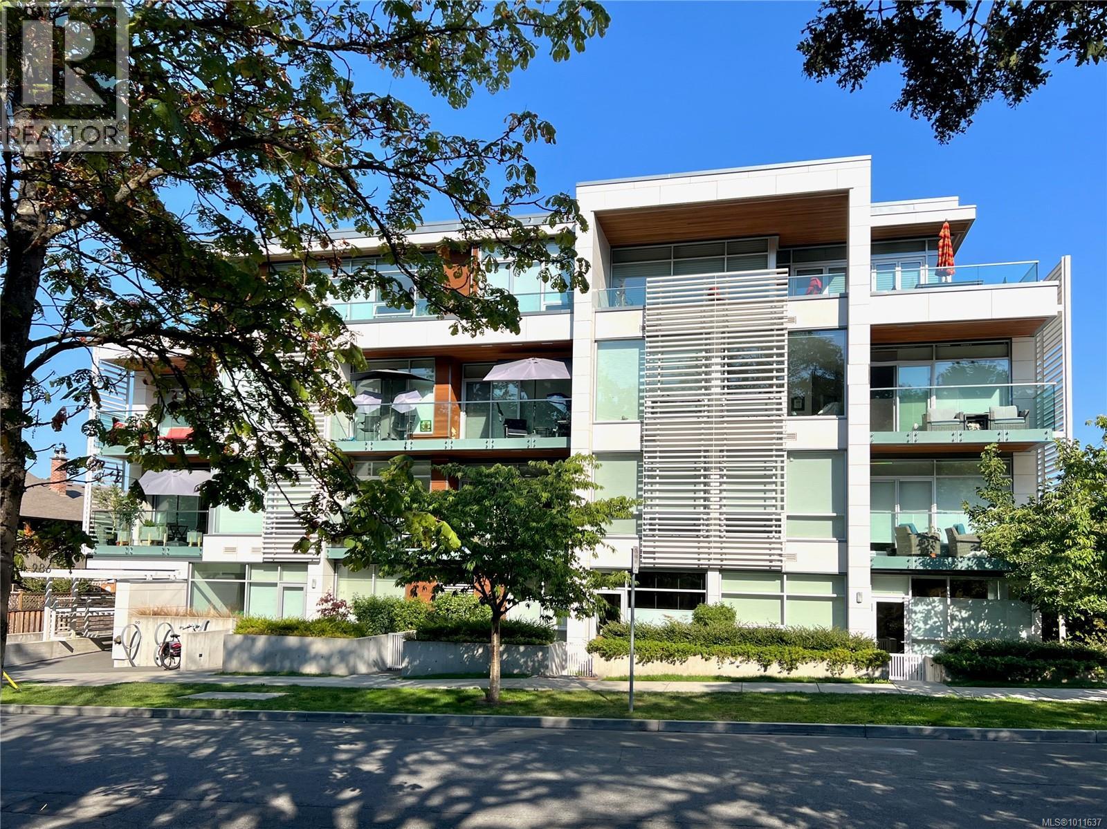 986 Heywood Ave Unit 206 Ave, Victoria, BC V8V 2Y6