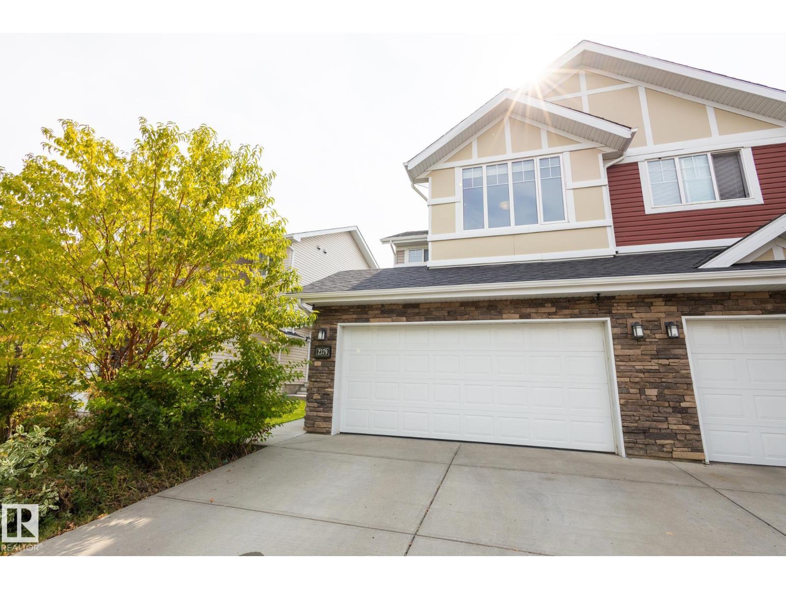 2379 Glenridding Bv SW, Edmonton, AB T6W 2W7