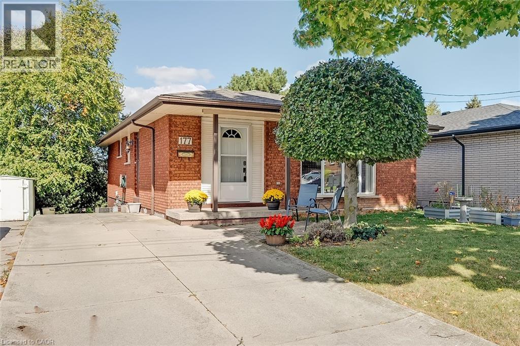 177 Lavina Cres, Hamilton, ON L9C 5S8