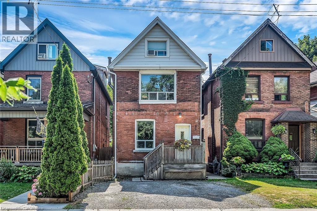 49 E Bend Ave S, Hamilton, ON L8M 3E4