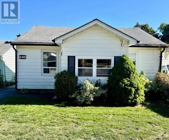 445 Bellevue St Ward 5 St, Peterborough, ON K9H 5G5
