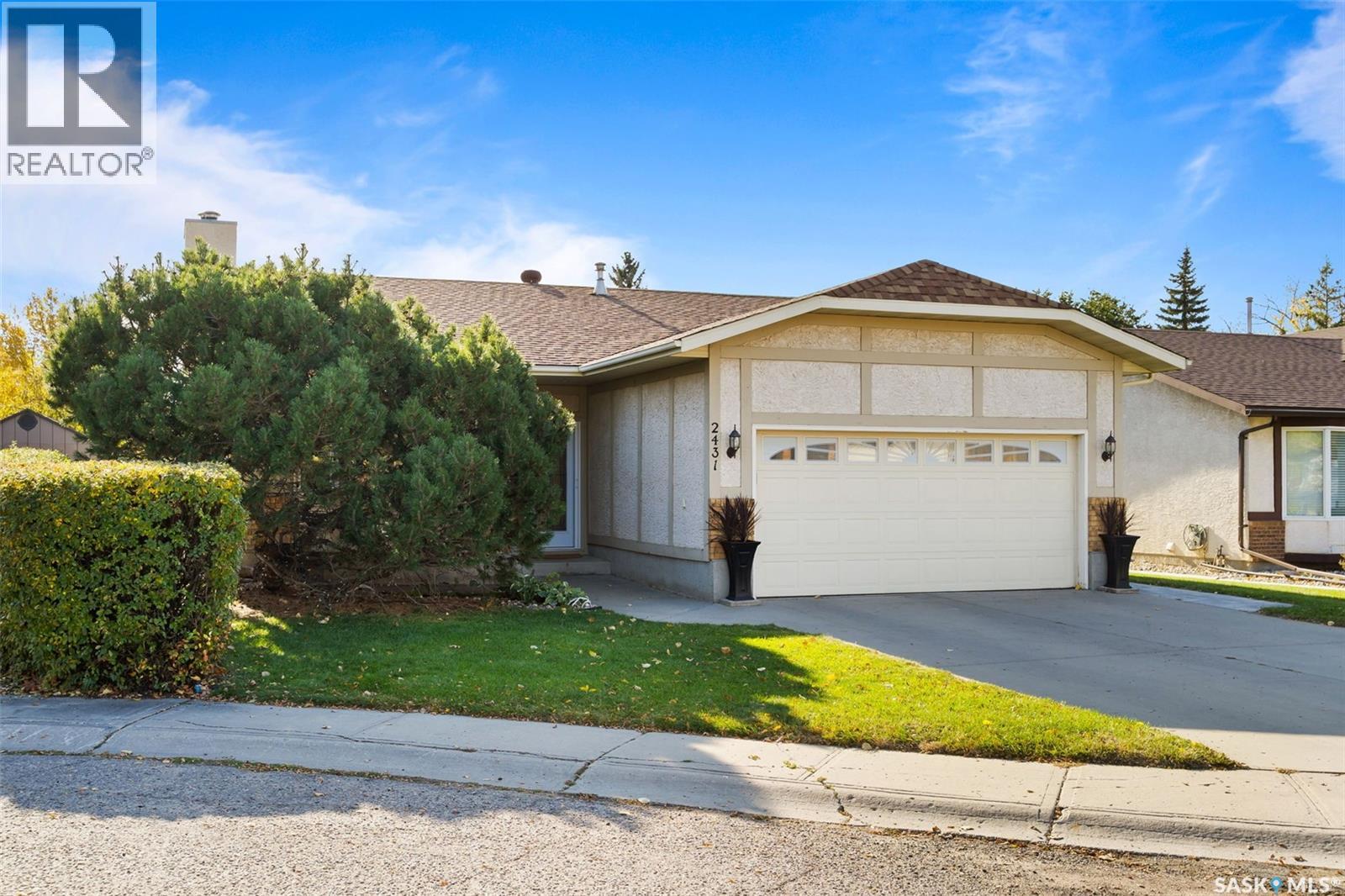 2431 Glamis Pl E, Regina, SK S4V 1A5