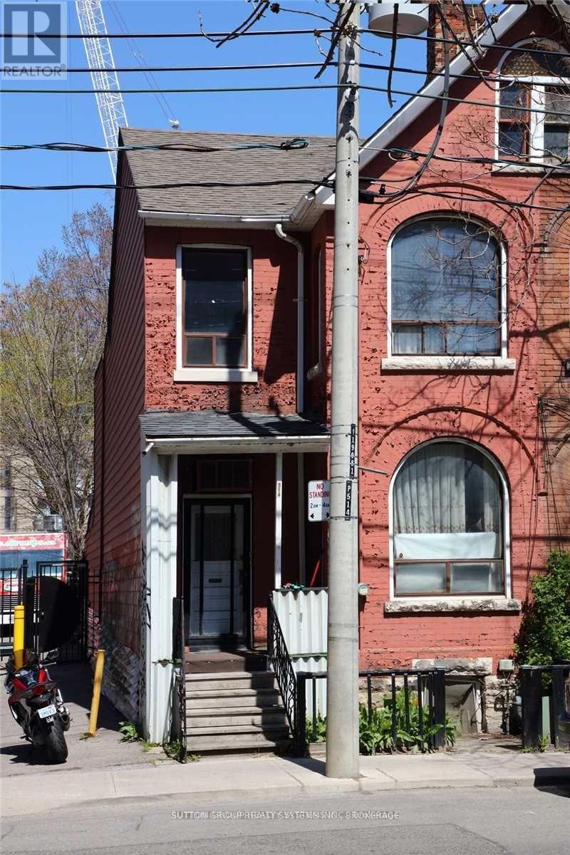 514 Adelaide St W, Toronto, ON M5V 1T5