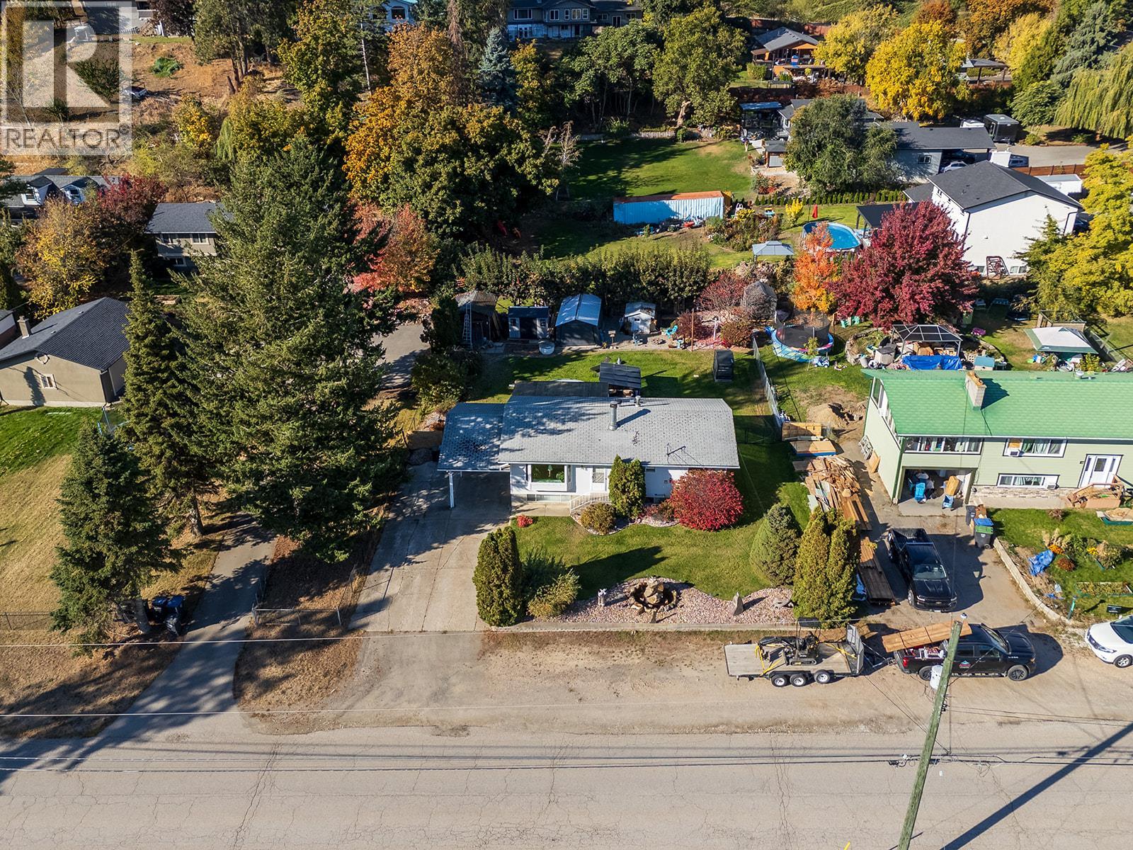 10350 Chase Rd, Lake Country, BC V4V 1K7