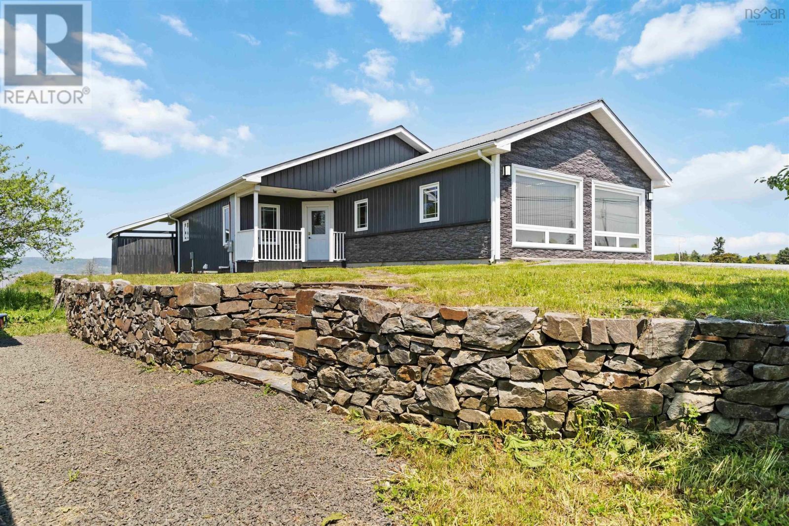 8779 Highway 101, Digby, NS B0V 1A0