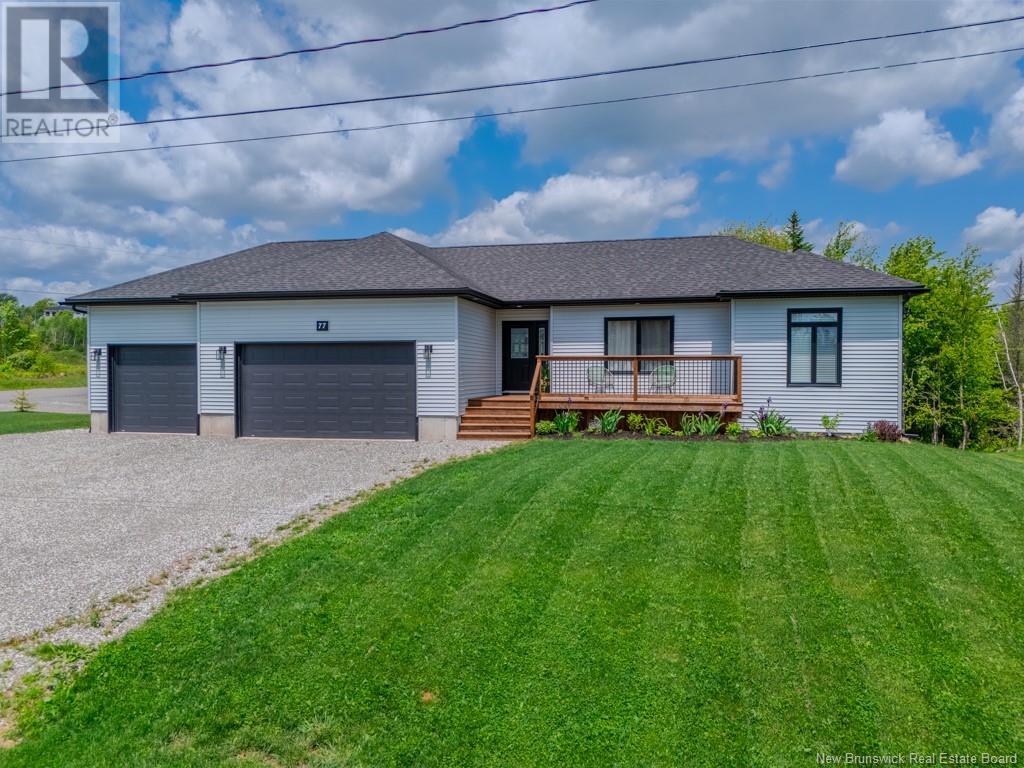 77 Meadowlark Dr, Quispamsis, NB E2E 0T6