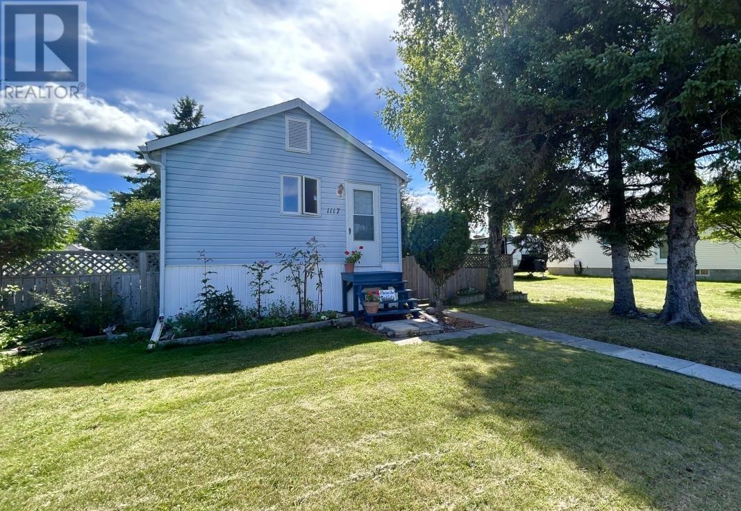 1117 Third St E, Fort Frances, ON P9A 1S6