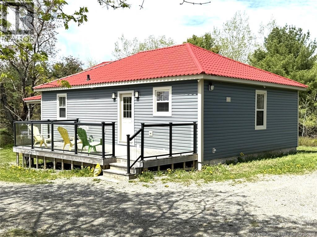 204 Ledge Rd, Dufferin, NB E3L 3P2