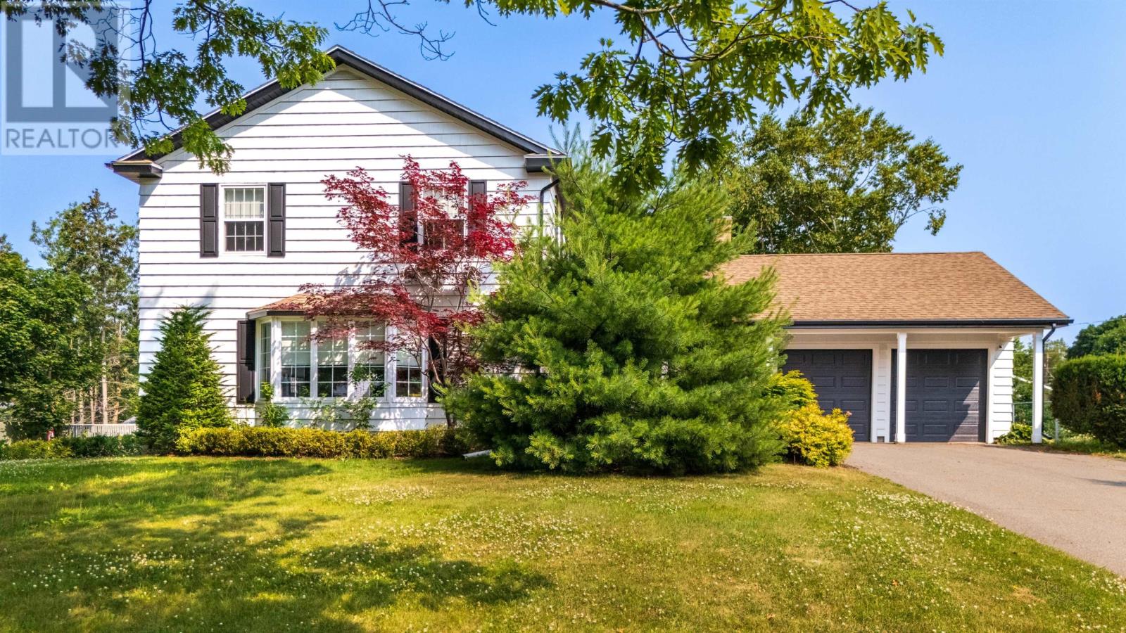 85 Prince Charles Dr, Charlottetown, PE C1A 3C1