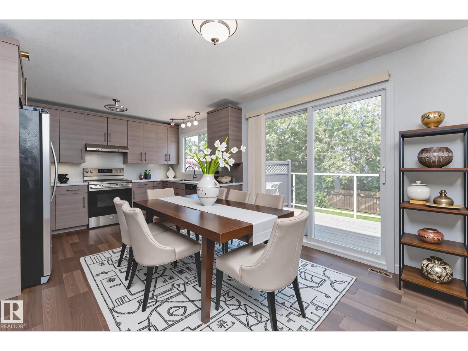 1113 Lakewood Road North NW, Edmonton, AB T6K 3A9