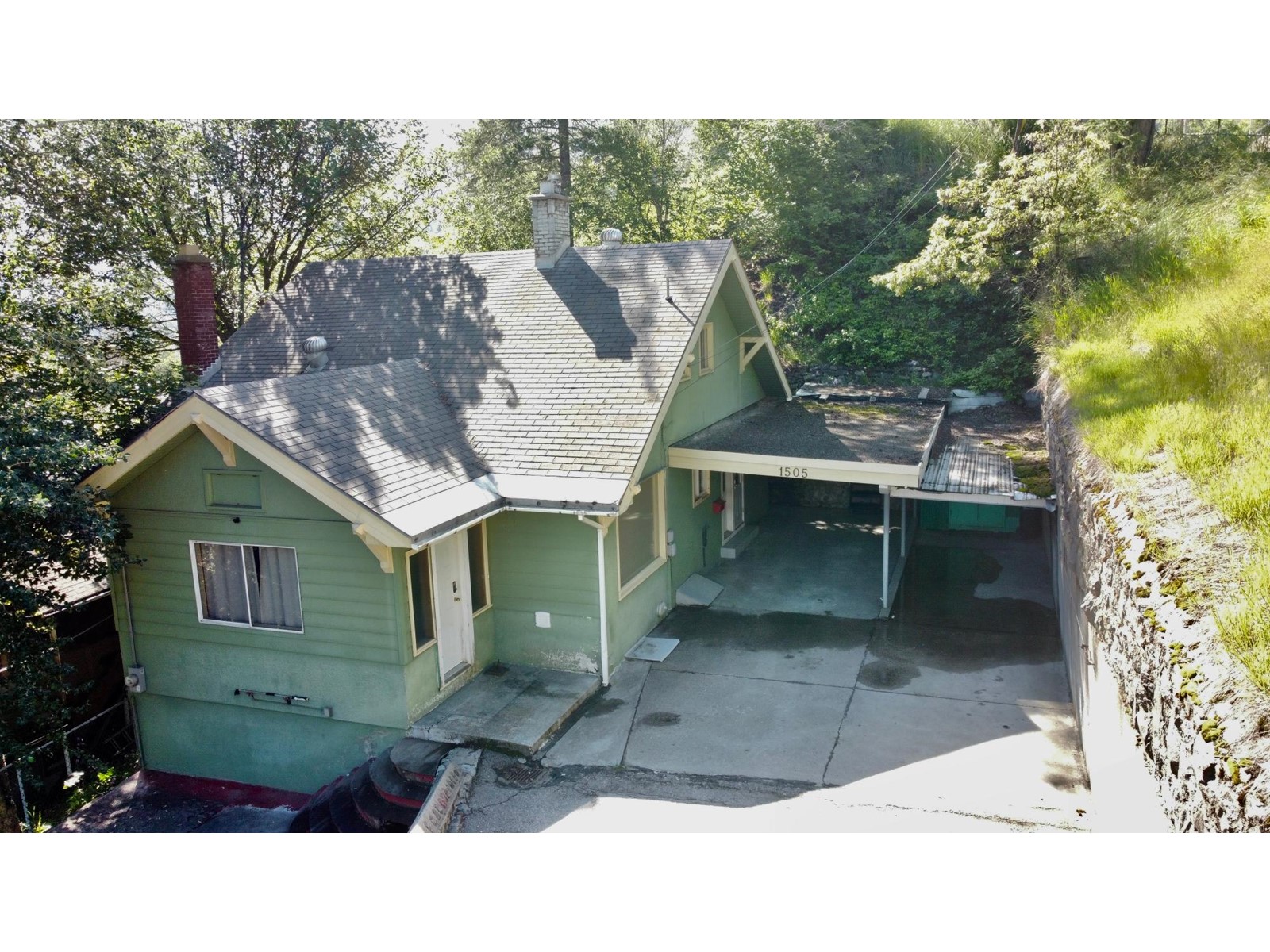 1505 Pine Ave, Trail, BC V1R 4G1 MLS 2477472 Houseful