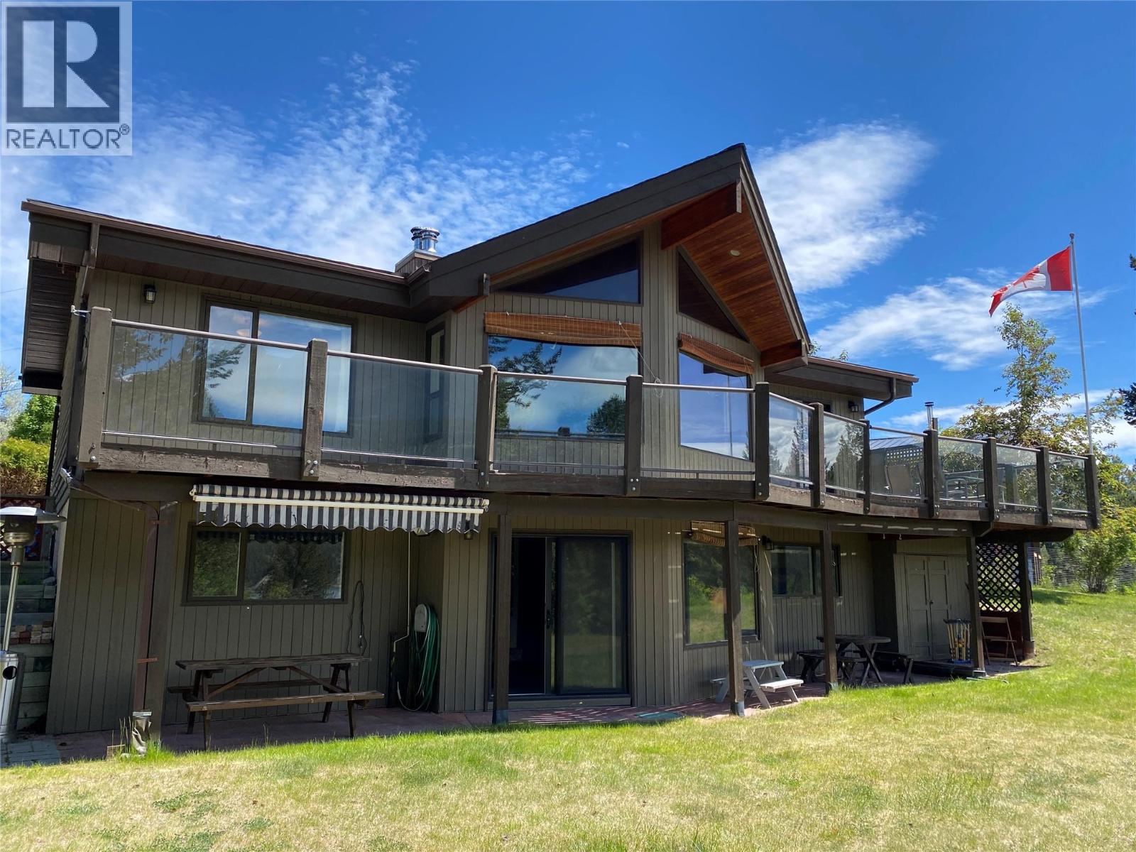 4721 Wilmai Rd, Windermere, BC V0B 2L2