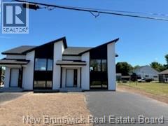 5 Claude St, Bouctouche, NB E4S 2Y9