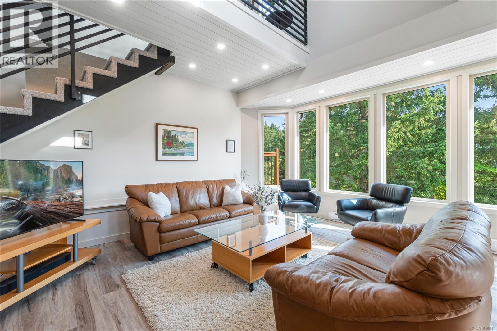 3132 Robin Hood Dr, Nanaimo, BC V9T 1P1