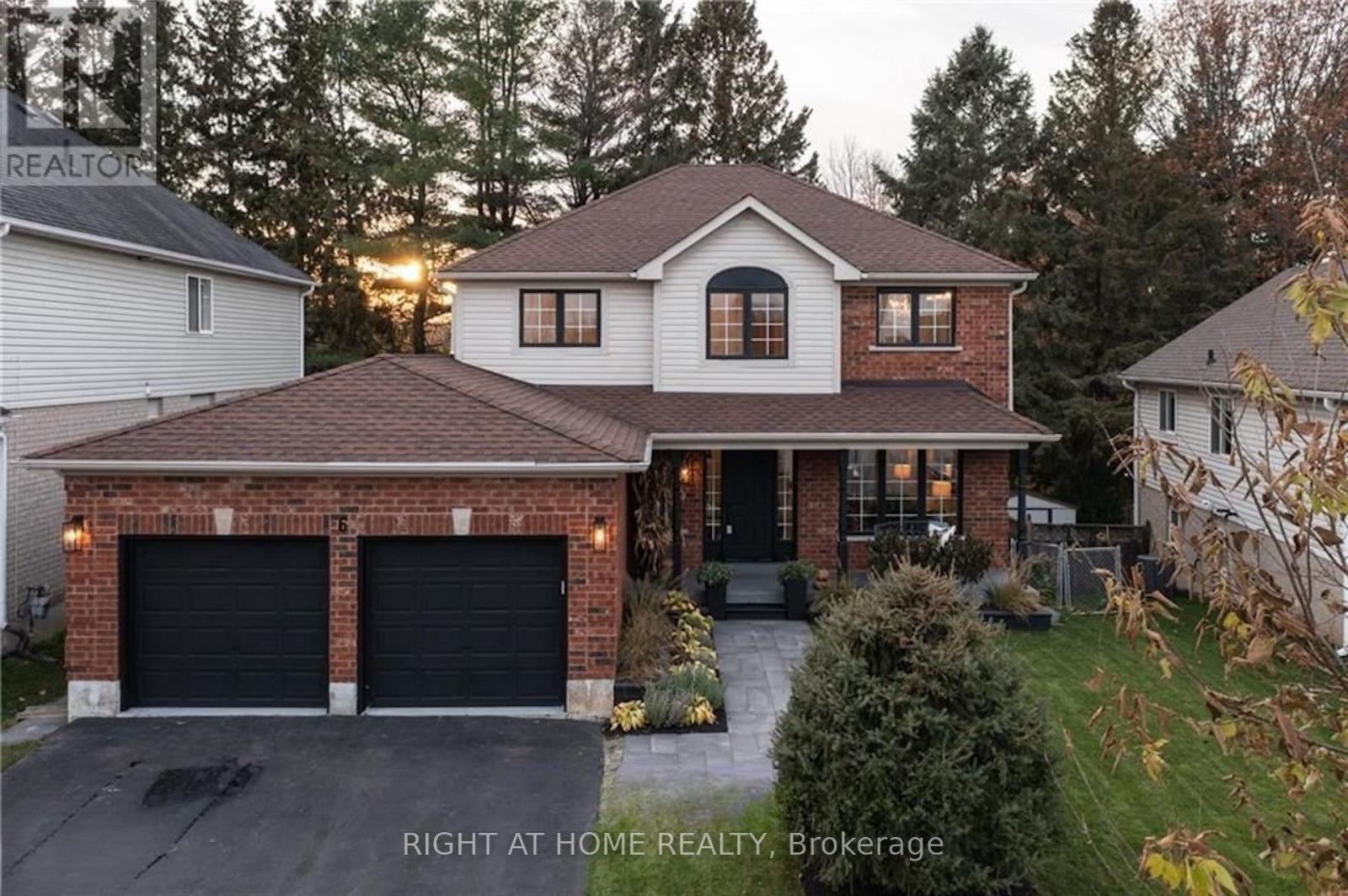 6 Country Ln, Barrie, ON L4N 0E6