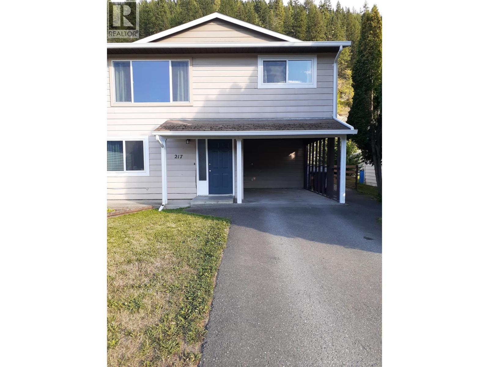 217 Brooke Drive Unit A, Chase, BC V0E 1M0