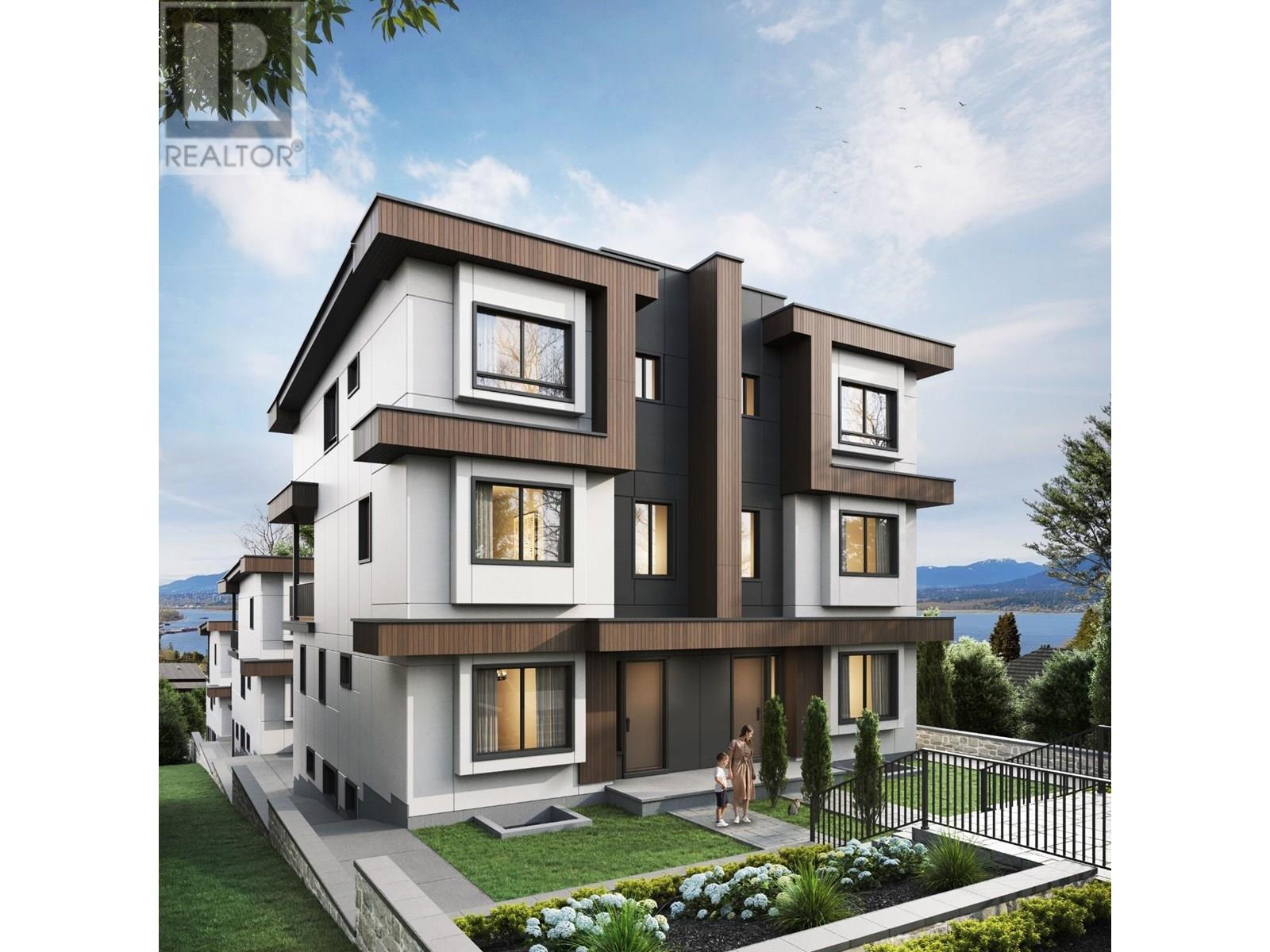 7275 Ridge Drive #6, Burnaby, BC V5A 1B4