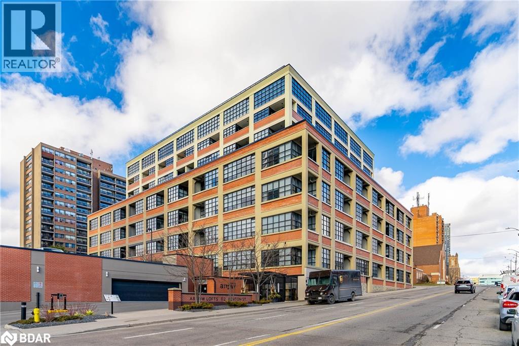 112 Benton Street Unit 704, Kitchener, ON N2G 3H6