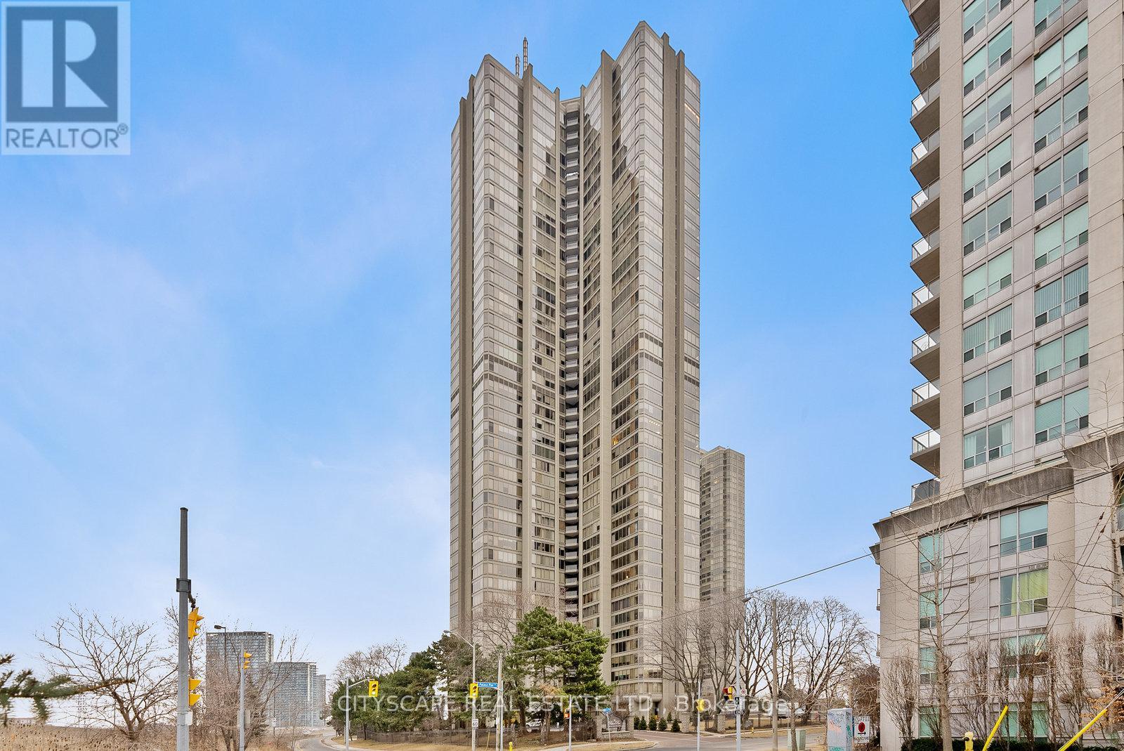 202 2045 Lake Shore Blvd W, Toronto, ON M8V 2Z6