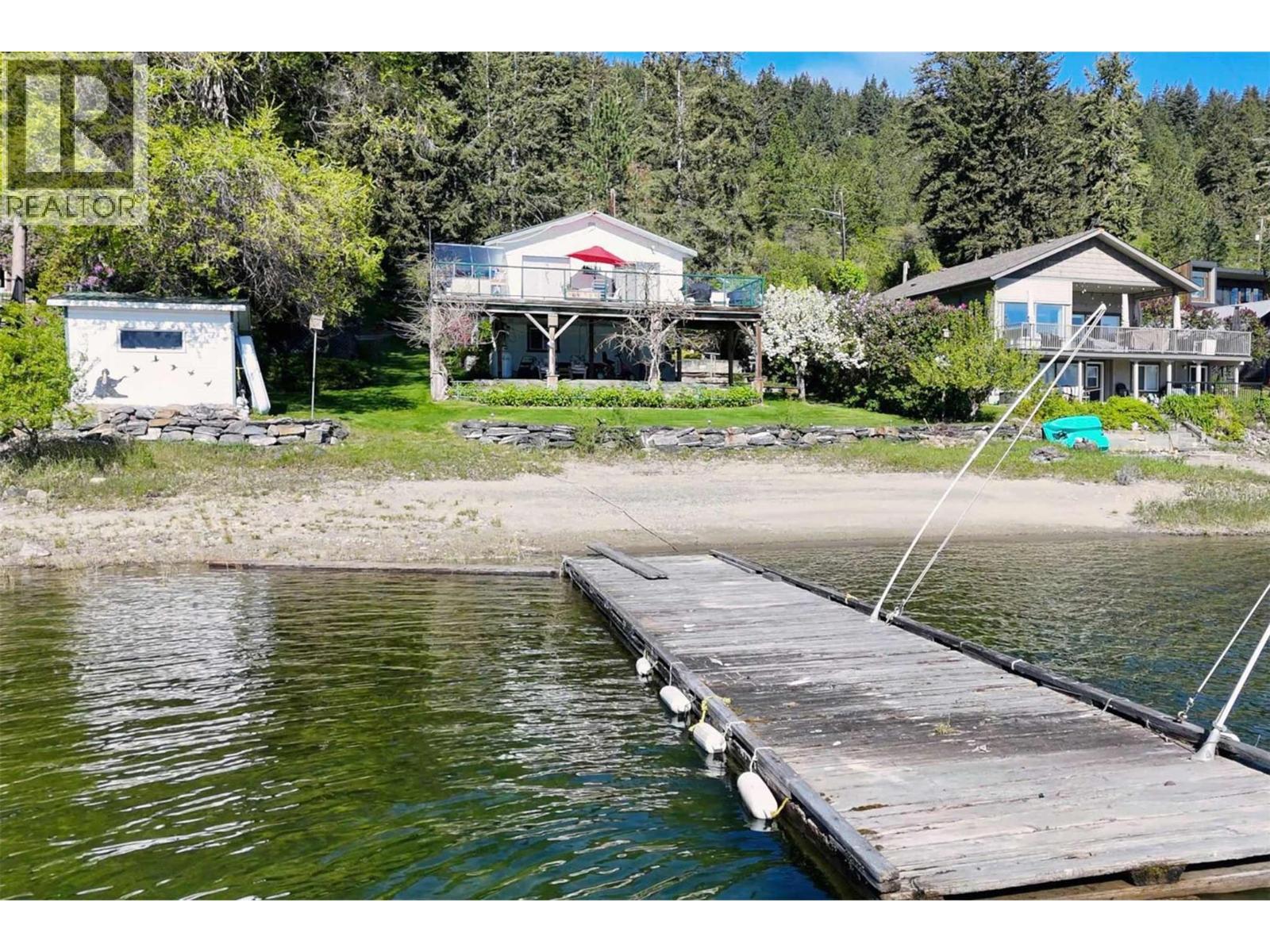 1085 Little Shuswap Lake Rd, Chase, BC V0E 1M2