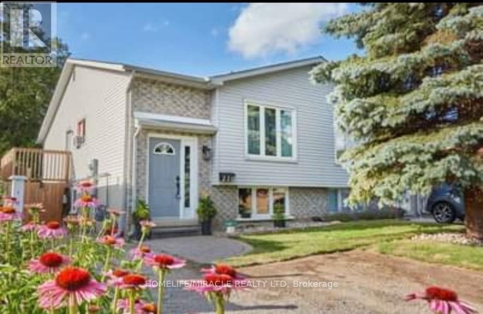 230 Taunton Rd W, Oshawa, ON L1G 3T3
