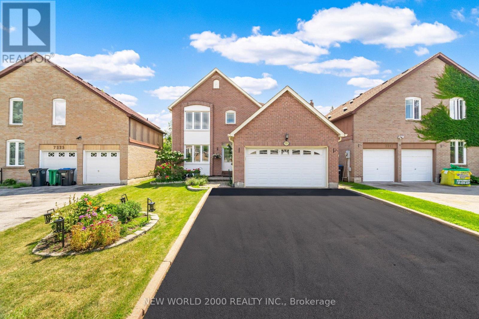 7221 Danton Promenade, Mississauga, ON L5N 5C5
