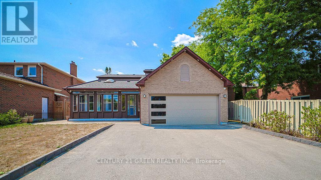 236 Ingleton Blvd, Toronto, ON M1V 2A2