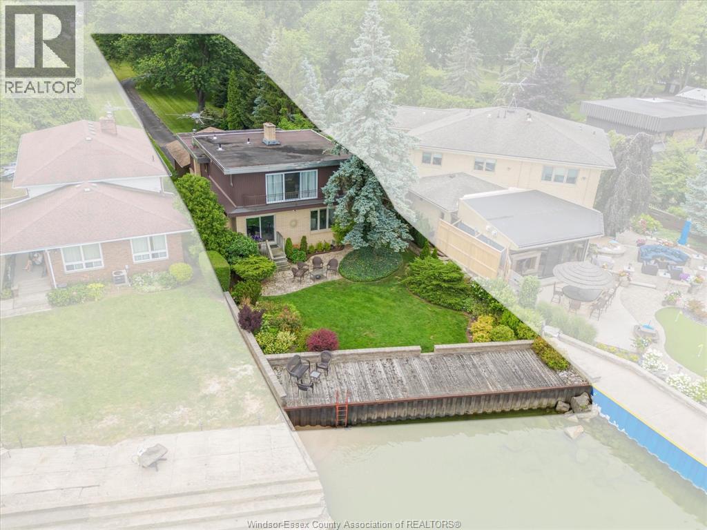 696 Old Tecumseh Rd, Lakeshore, ON N0R 1A0