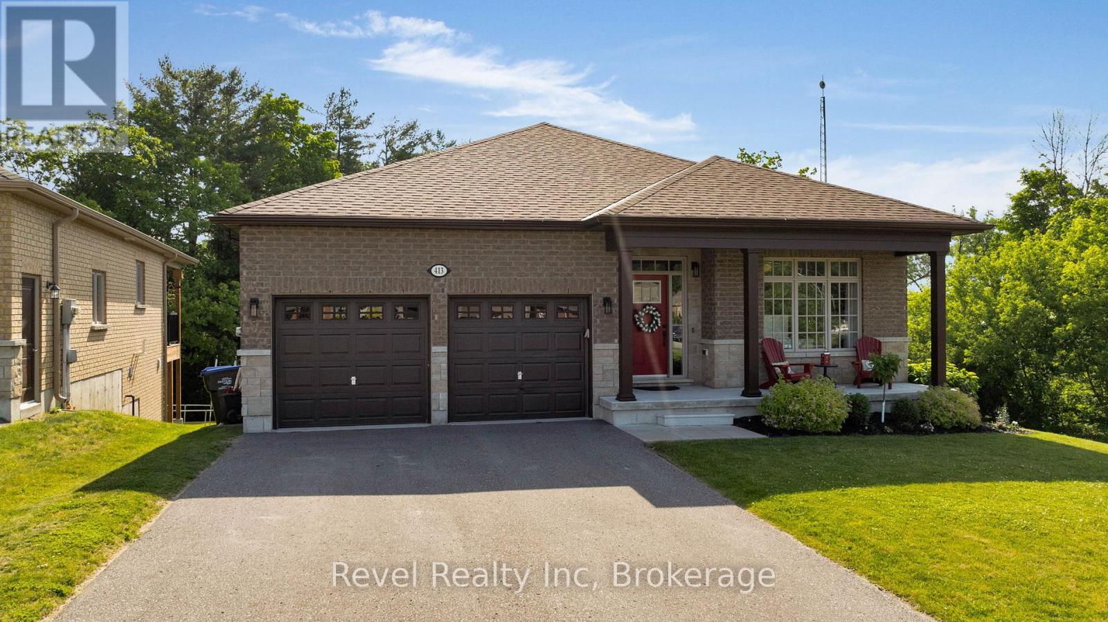 413 Russ Howard Dr, Midland, ON L4R 0A6